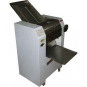 Машина тестораскаточная YP-350